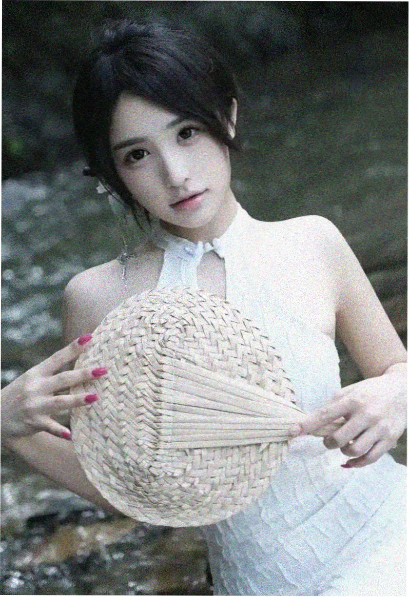闪婚总裁的千亿身家 短剧剧照